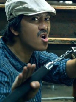 Hoài Linh, Trường Giang, Hoàng Sơn “tam kiếm hợp bích” trong Già gân, mỹ nhân và găng tơ”