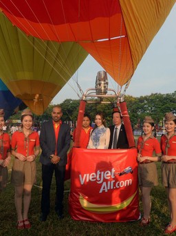 Vietjet tham dự Ngày hội khinh khí cầu quốc tế 2016