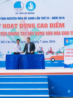 Hợp tác truyền thông