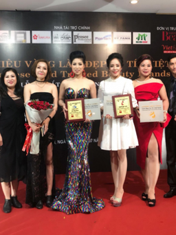 Dung Trần Academy lọt top "Thương hiệu vàng làm đẹp uy tín VN"