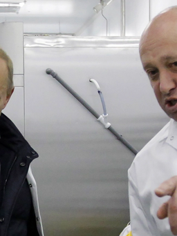 Doanh nhân thân cận Tổng thống Putin xác nhận Nga can thiệp bầu cử Mỹ?