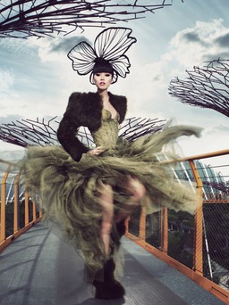 Jessica Minh Anh và bộ ảnh đỉnh cao ghi dấu ấn trong làng thời trang thế giới