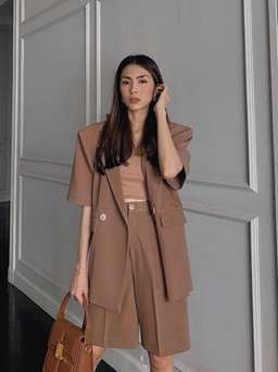 Fashionisto Kelbin Lei khởi xướng chiến dịch thời trang “Staycation: Ở nhà vẫn đẹp”
