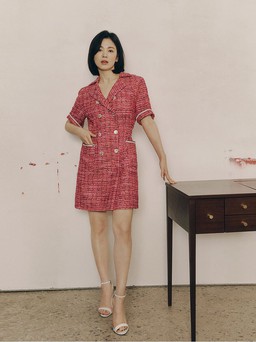 Song Hye Kyo tóc ngắn, diện váy áo đẹp mê ly chuẩn style công sở