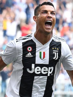 Top 5 bàn thắng của Ronaldo tại Serie A mùa giải 2019-2020