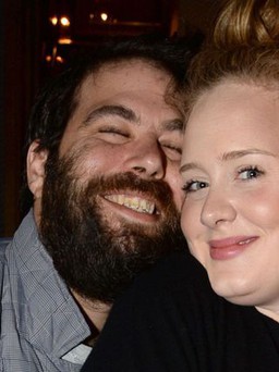Adele chính thức đệ đơn ly hôn chồng