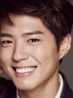 Park Bo Gum sắp tái xuất màn ảnh sau phim đóng cặp cùng Song Hye Kyo