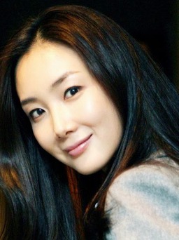 'Nữ hoàng nước mắt' màn ảnh Hàn mang thai con đầu lòng ở tuổi 44
