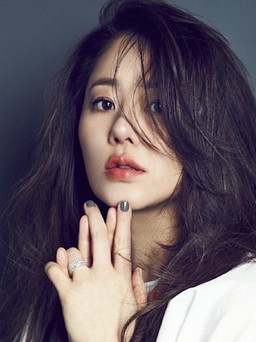 Go Hyun Jung: Quá khứ tủi nhục khi làm dâu nhà Samsung và tuổi U.50 đơn độc