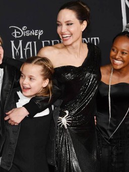 Pax Thiên và những đứa trẻ nổi tiếng của nhà Angelina Jolie - Brad Pitt