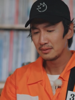 Các thành viên 'Running Man' nghẹn ngào chia tay Lee Kwang Soo