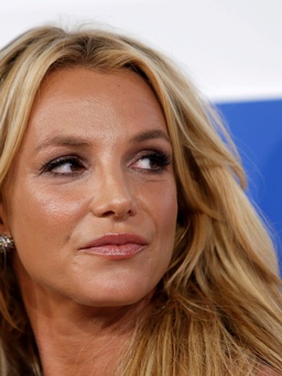 Britney Spears tố cha ruột kìm kẹp, bóc lột như nô lệ suốt 13 năm