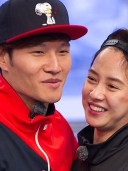 Song Ji Hyo phản ứng khi bị ghép đôi với Kim Jong Kook trong ‘Running Man’