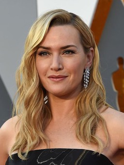 Kate Winslet gặp tai nạn trên phim trường ở Croatia