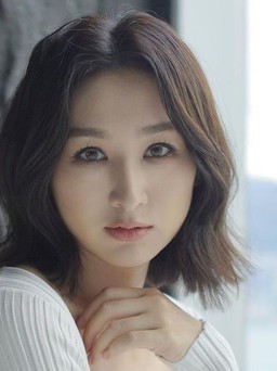 ‘Bom sex’ Cao Hải Ninh gia hạn hợp đồng với TVB