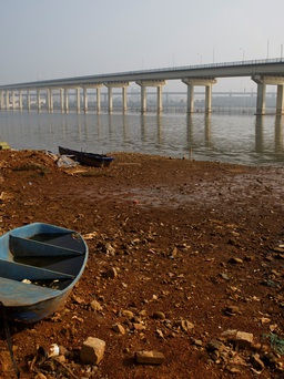 Trung Quốc truy quét ‘thủ phạm’ làm giảm mực nước sông Dương Tử