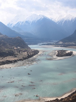 Trung Quốc lên kế hoạch xây siêu đập, lớn hơn cả đập Tam Hiệp