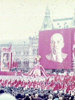 Những hình ảnh về cuộc Cách mạng Tháng Mười Nga