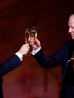 Có sơn hào hải vị gì trong quốc yến đầu tiên của Tổng thống Biden?