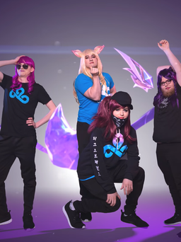 LMHT: 'Sốc' với các thành viên tuyển Cloud9 thực hiện cosplay trang phục K/DA