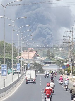 Chợ Hóa An cháy lớn