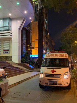 Nam tài xế tử vong trong tòa nhà cao tầng ở đường Đồng Khởi