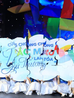 Cùng chong chóng sắc màu lan tỏa yêu thương đến trẻ tự kỉ