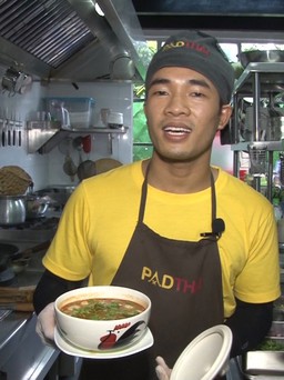 Cùng đầu bếp nhà hàng Thái làm món tom yum kung trứ danh