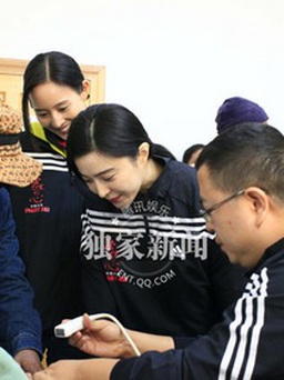 Lý Thần lên án tình cũ, bảo vệ Phạm Băng Băng