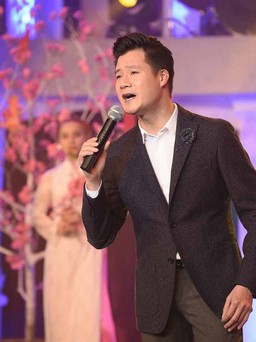 Quang Dũng và Xuân Phú tranh nhau hát 'Tình tự mùa xuân'