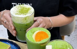 Trà sữa matcha, mì xào vị cay..., những món ăn thu hút thực khách trong lễ hội