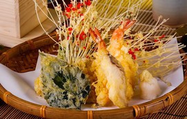 Món ăn đặc trưng của Nhật Bản từ sushi tới rau chiên hay món mì đậm vị