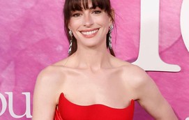 Bí quyết dưỡng da để có vẻ ngoài rạng rỡ của Anne Hathaway