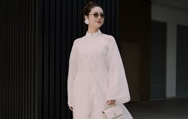 Áo dài trắng thăng hoa trong mùa tết