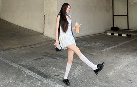 Giày loafer giúp nàng hoàn thiện bản phối nhẹ nhàng và thanh lịch