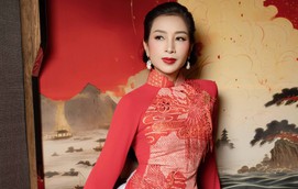 Hoa khôi Thể thao 1995 Thu Hương khoe nhan sắc không tuổi