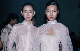 'Xuyên thấu có kiểm soát' vẫn khoe được phong cách thời trang tinh tế