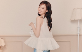 Mẫu áo mùa hè thoáng mát để nàng thỏa sức làm mới diện mạo hằng ngày