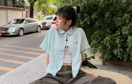 Càng đơn giản càng nổi bật với áo sơ mi dáng ngắn