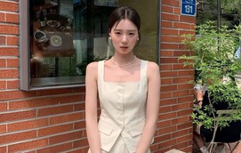 Không cần hở bạo, trang phục cổ vuông vẫn quyến rũ khó cưỡng