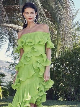 Những mẫu váy ruffles bèo nhún gây thương nhớ bởi vẻ đẹp gợi cảm duyên dáng