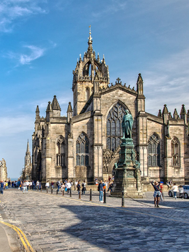 Tham quan những công trình kiến trúc tôn giáo lâu đời, nổi bật của Scotland