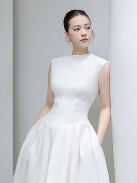 Váy dáng dài đa nhiệm, cứ diện là nổi bật đường phố