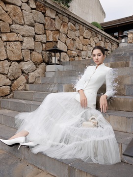 Màu trắng tinh khôi là gam màu thể hiện cho khí chất tinh tế