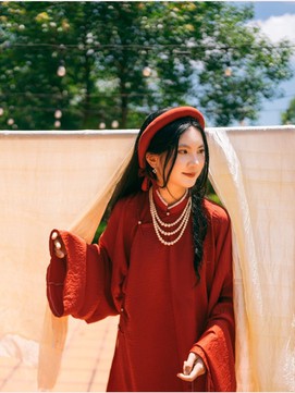 Gợi ý điểm đến tháng 4: biển Nha Trang,Tam Cốc và ẩm thực Sài Gòn