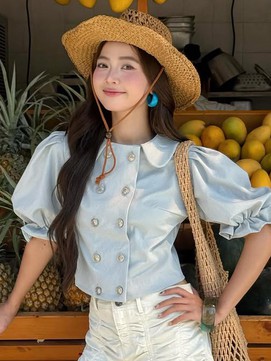 Phá cách nhẹ nhàng cho ngày dài bận rộn với áo tay phồng