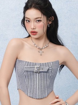 Bí quyết mặc áo crop top tôn dáng, giúp nàng tự tin hơn mỗi ngày