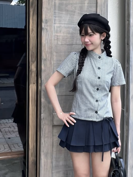 Áo sơ mi kẻ ca rô giúp người mặc 'ăn gian' chiều cao