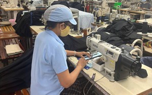 Nhiều người nỗ lực bứt tốc cuối năm, chạy đua từng giờ vì điều gì?