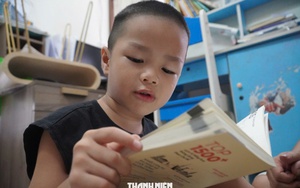 Sửng sốt với cậu bé 4 tuổi rưỡi 'nói tiếng Anh như gió', trí nhớ cực đỉnh